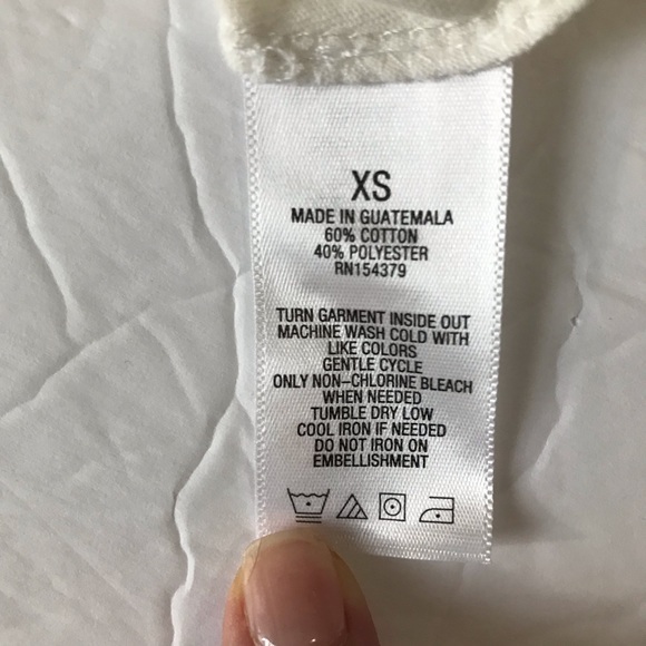 New With Tags White Graphic T-shirt Aeropostale Size XS - Picture 6 of 7